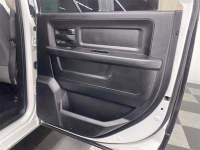 2017 RAM 3500 Chassis Tradesman/SLT/Laramie