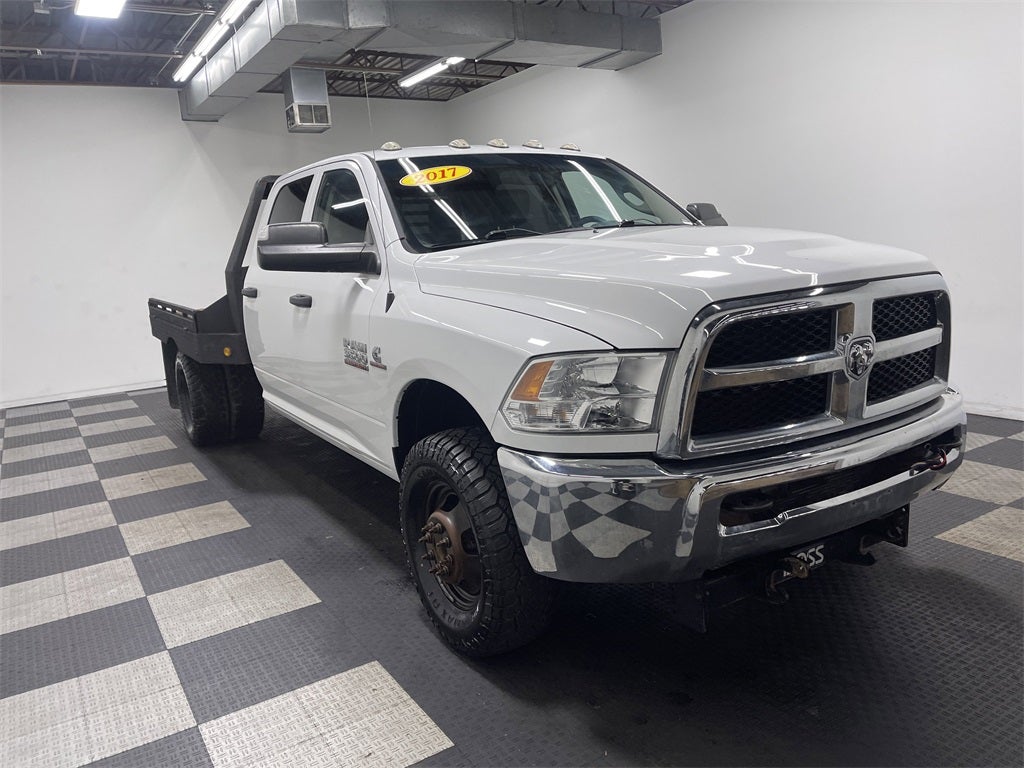 2017 RAM 3500 Chassis Tradesman/SLT/Laramie
