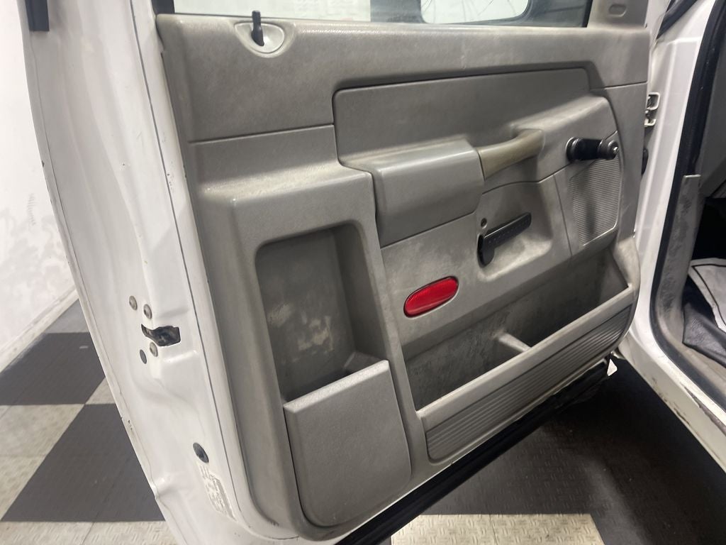 2007 Dodge Ram 3500 HD Chassis ST/SLT