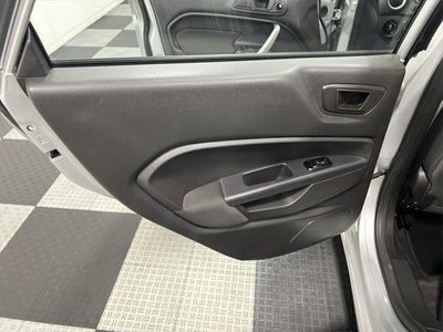 2013 Ford Fiesta SE