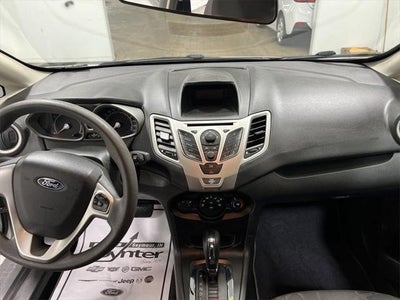 2013 Ford Fiesta SE
