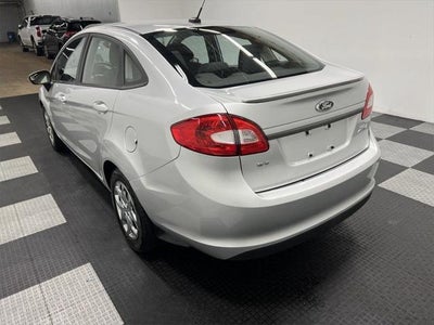 2013 Ford Fiesta SE