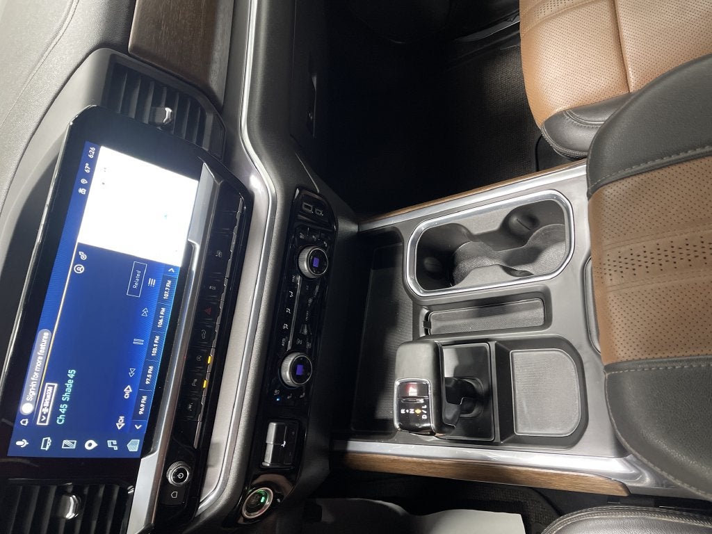 2023 Chevrolet Silverado 1500 4WD Crew Cab Short Bed High Country