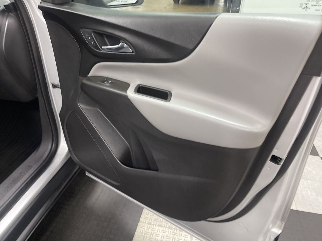 2020 Chevrolet Equinox FWD LS