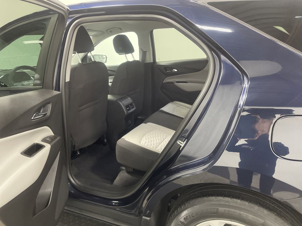 2021 Chevrolet Equinox FWD LS