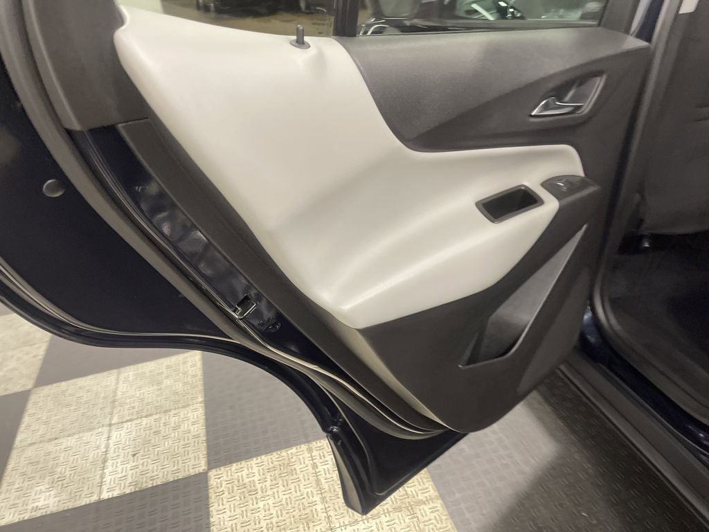 2021 Chevrolet Equinox FWD LS