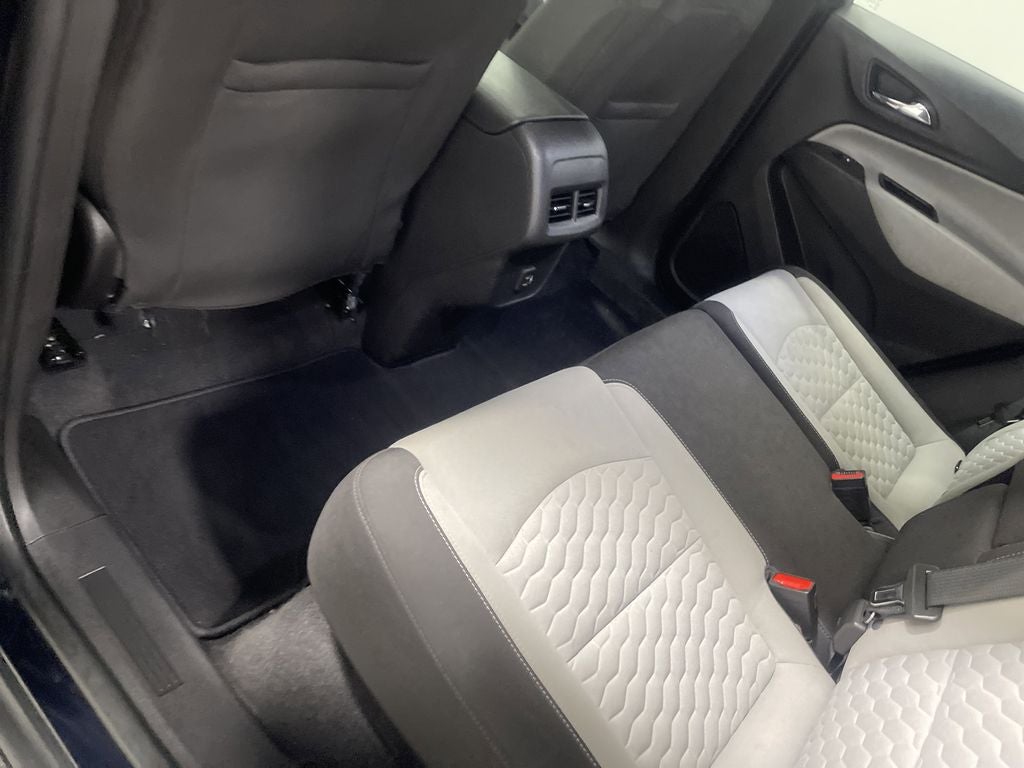 2021 Chevrolet Equinox FWD LS