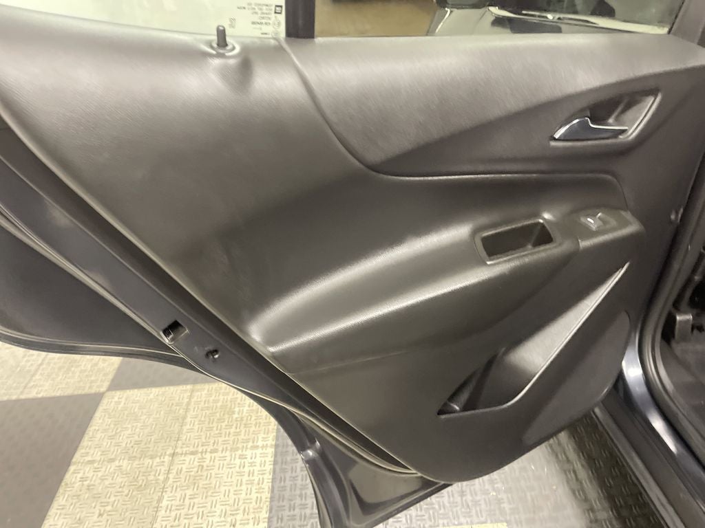 2023 Chevrolet Equinox FWD LT