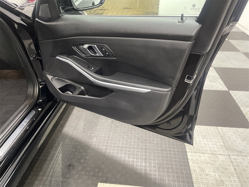 2024 BMW 330e 330e iPerformance