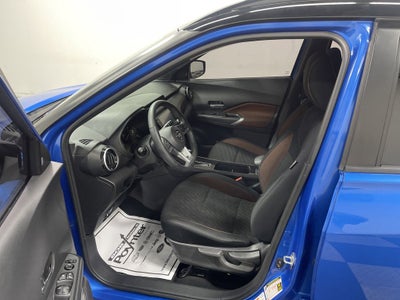 2021 Nissan Kicks SR Xtronic CVT