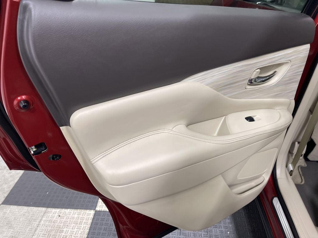 2015 Nissan Murano Platinum