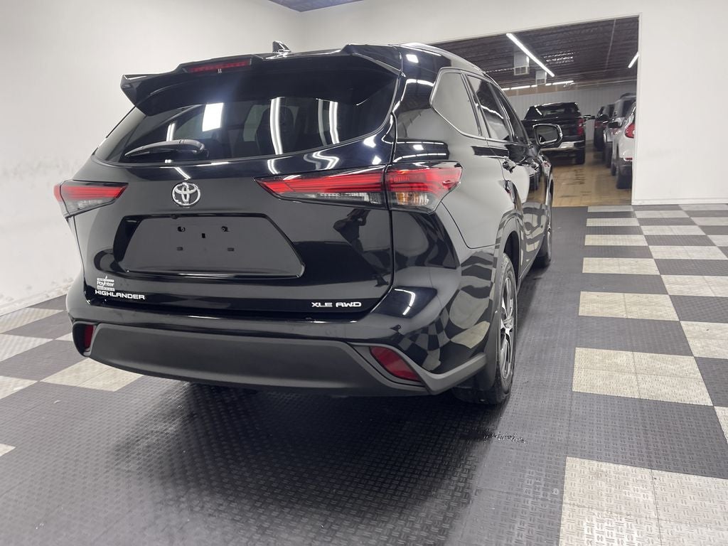 2021 Toyota Highlander XLE