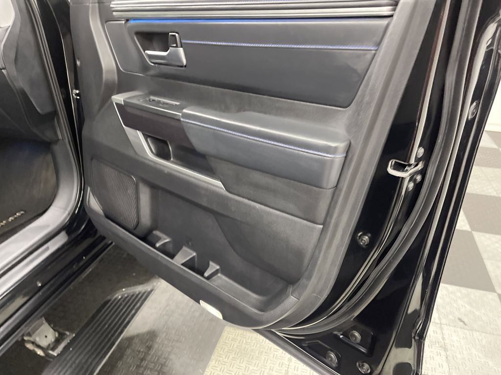 2022 Toyota Tundra Platinum