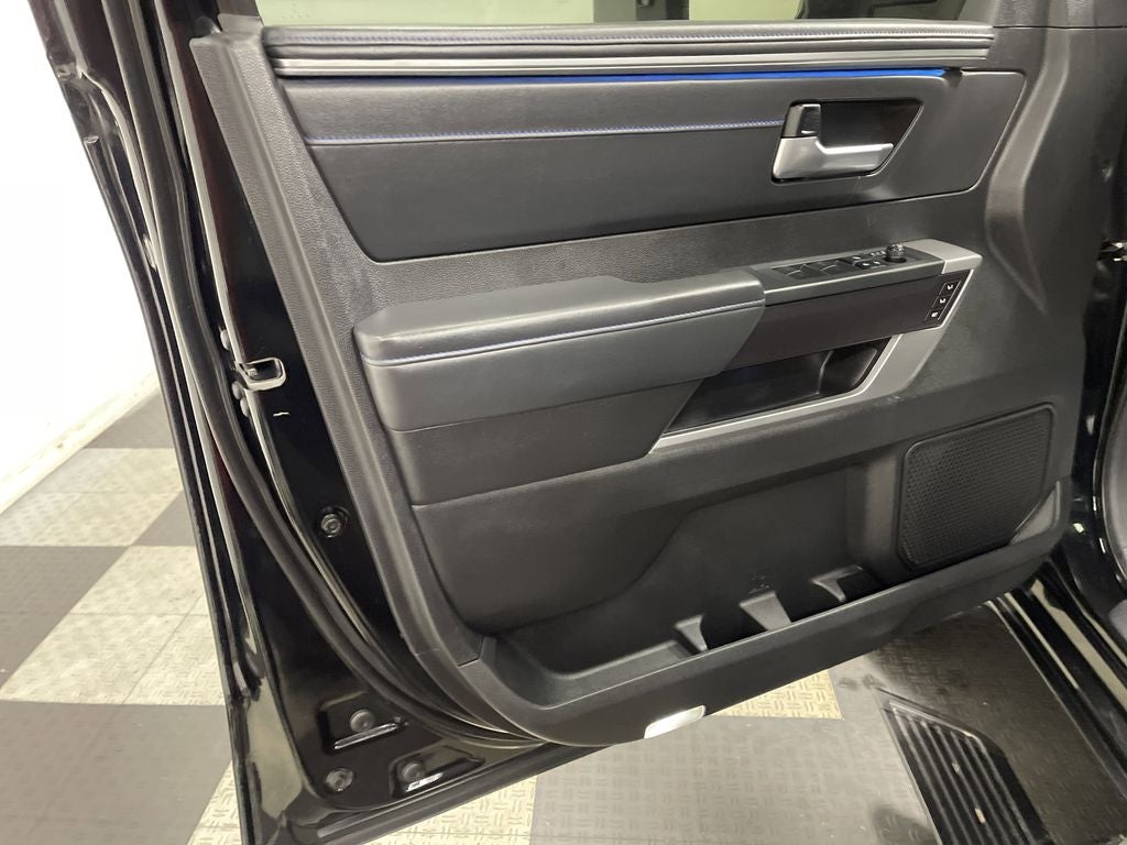 2022 Toyota Tundra Platinum