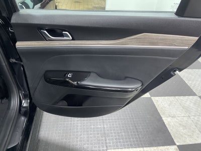 2023 Kia K5 EX