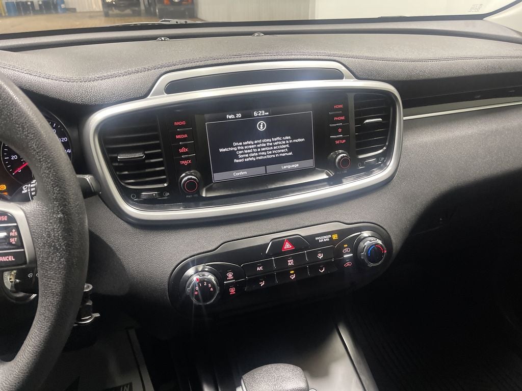 2019 Kia Sorento 2.4L LX