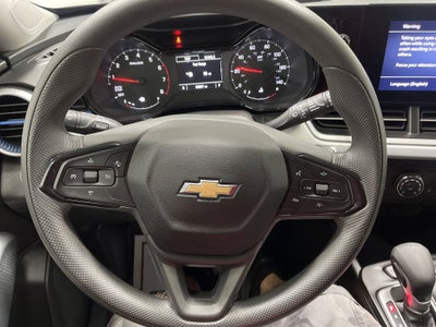 2025 Chevrolet Trax FWD LS