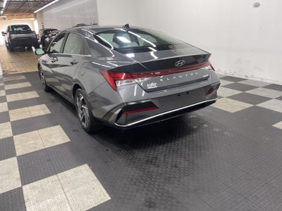 2024 Hyundai Elantra Limited