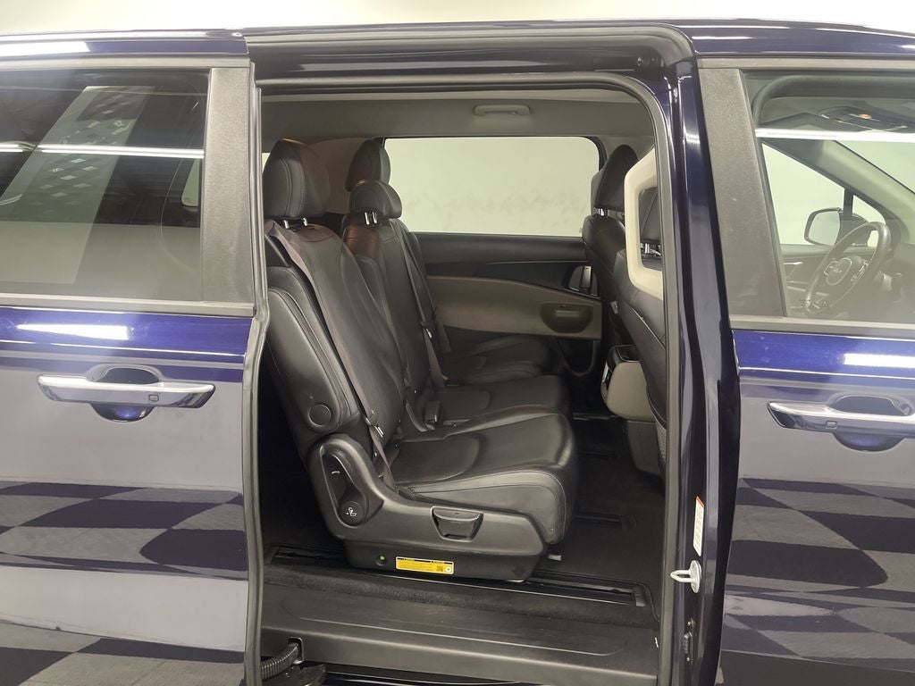 2025 Kia Carnival MPV LXS
