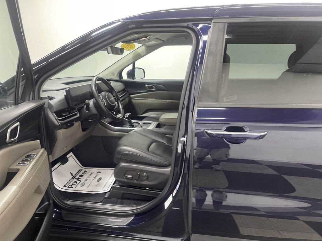 2025 Kia Carnival MPV LXS