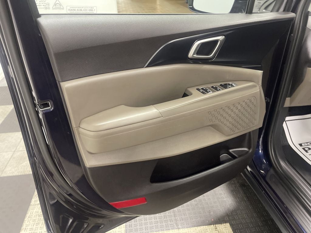 2025 Kia Carnival MPV LXS