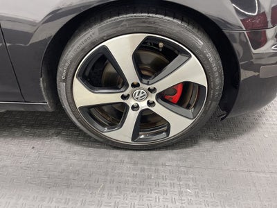 2010 Volkswagen Golf GTI 2-Door