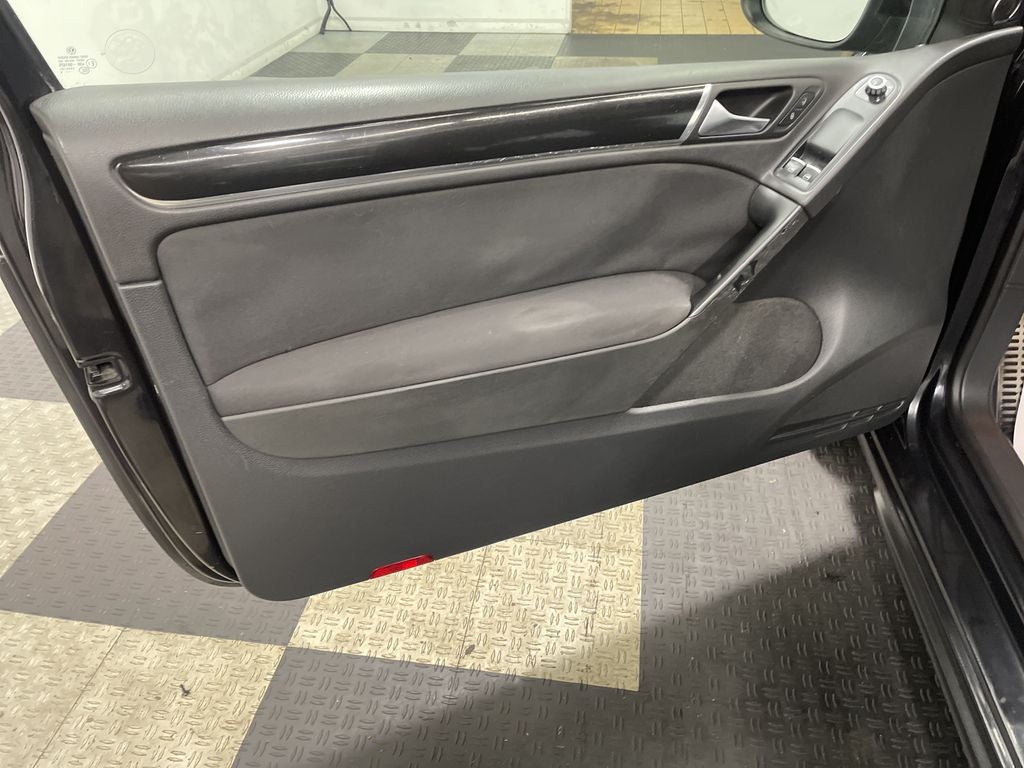 2010 Volkswagen Golf GTI 2-Door