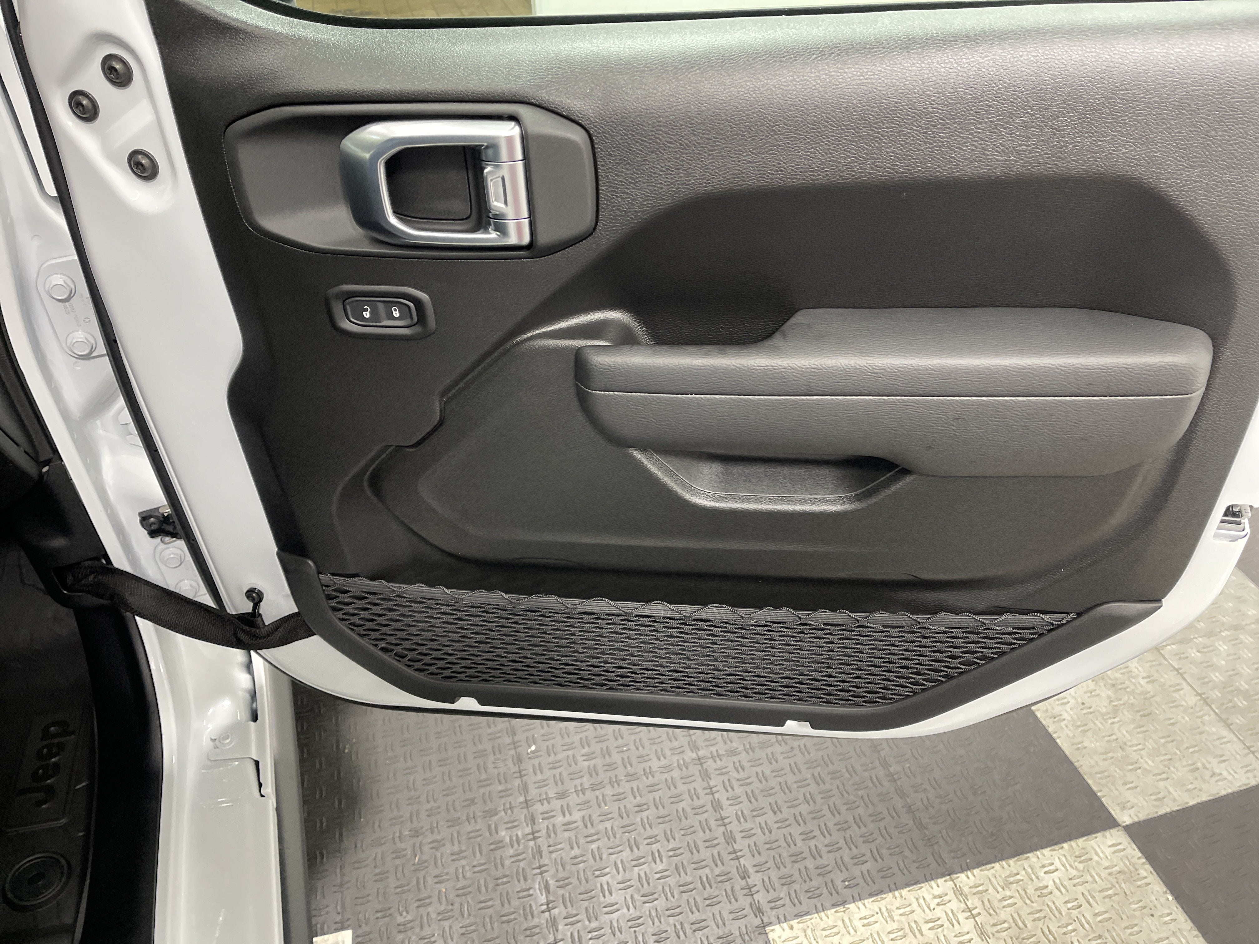 2027 Jeep Wrangler WRANGLER 4-DOOR WILLYS