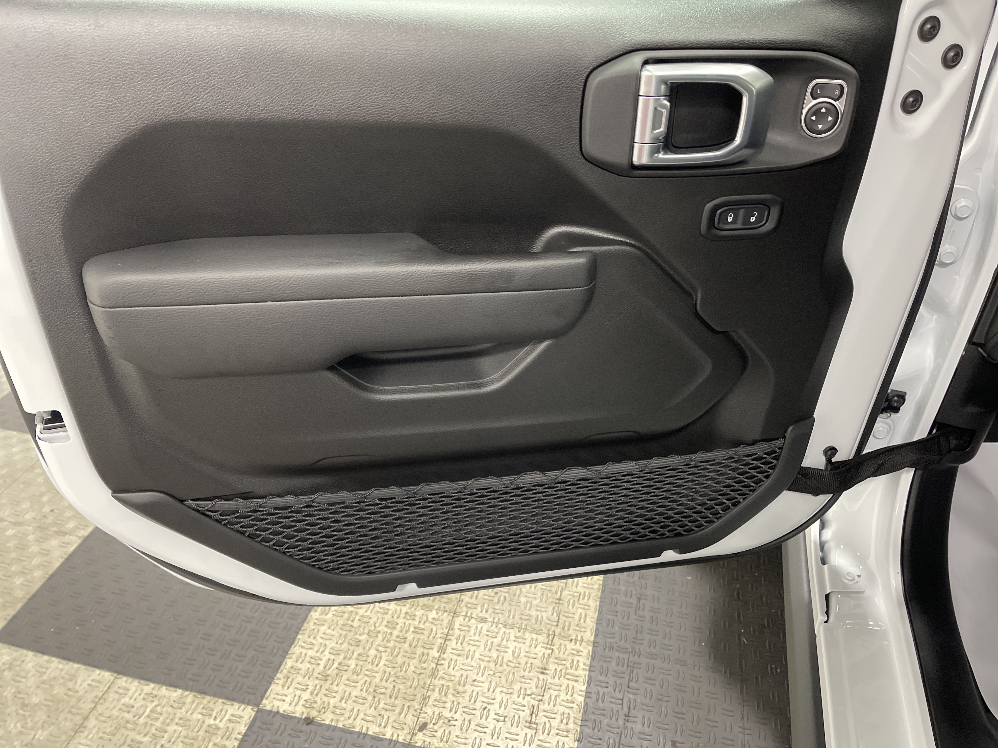 2027 Jeep Wrangler WRANGLER 4-DOOR WILLYS