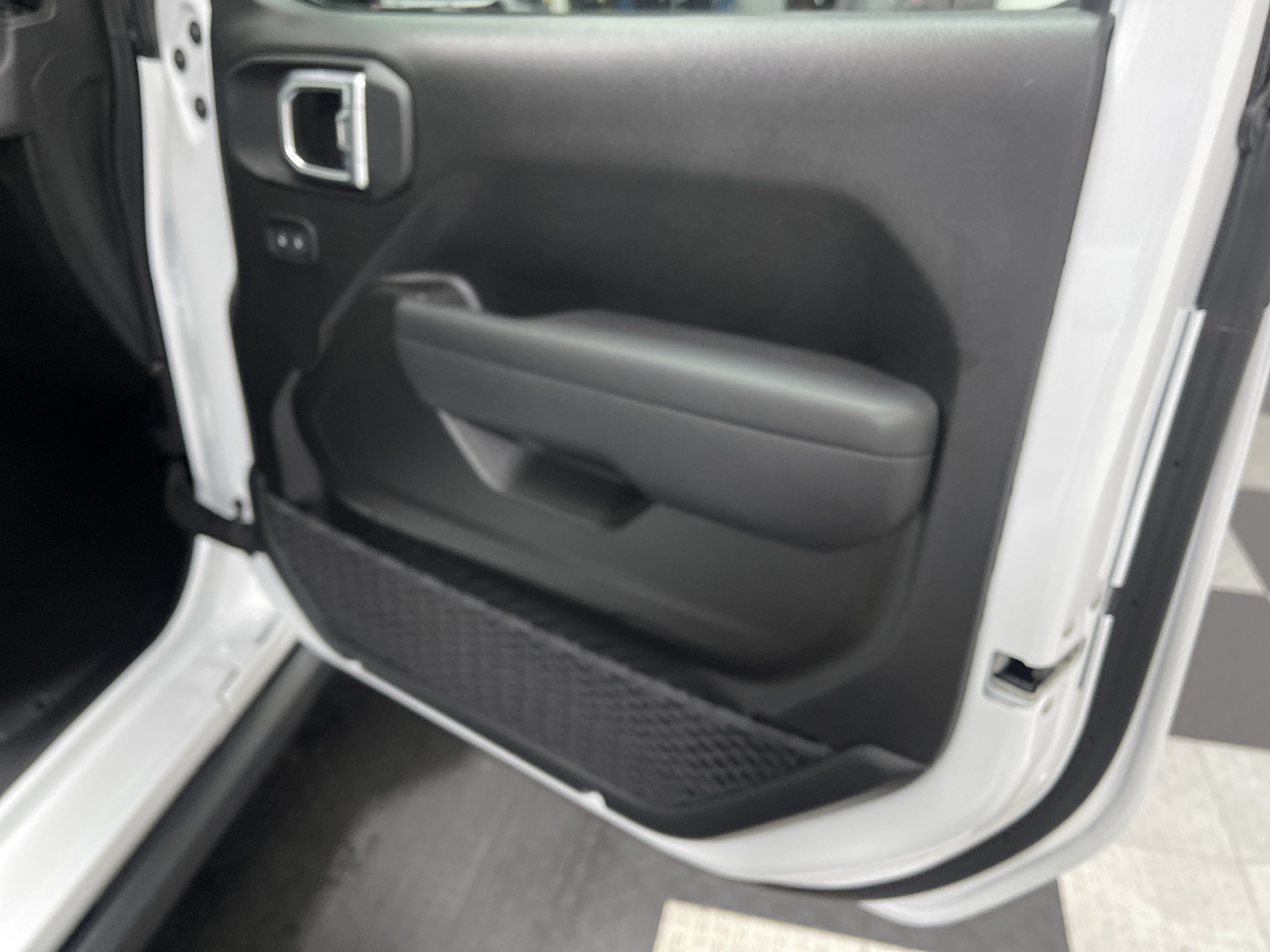 2026 Jeep Wrangler 4-Door Willys 4x4
