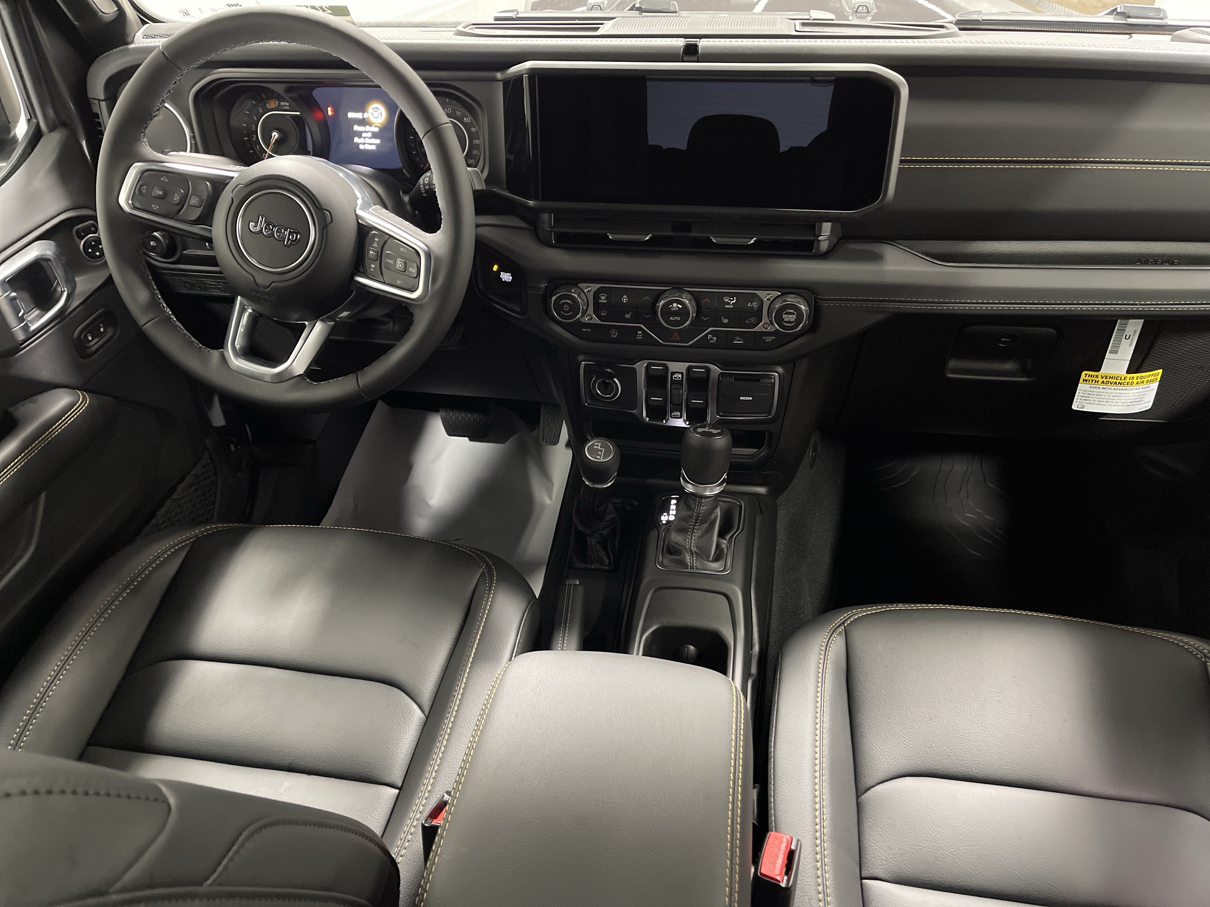 2027 Jeep Wrangler WRANGLER 4-DOOR SAHARA