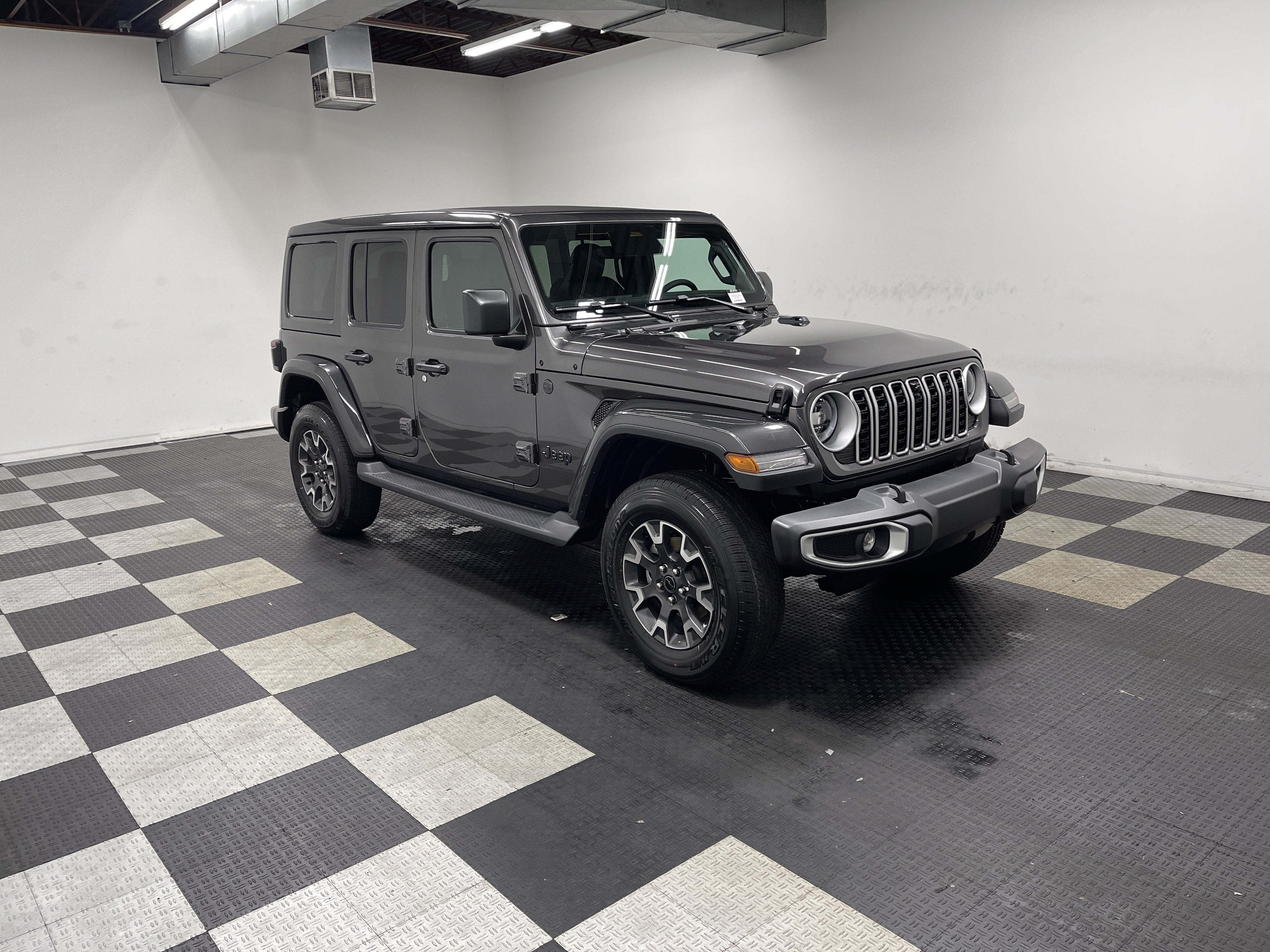 2027 Jeep Wrangler WRANGLER 4-DOOR SAHARA