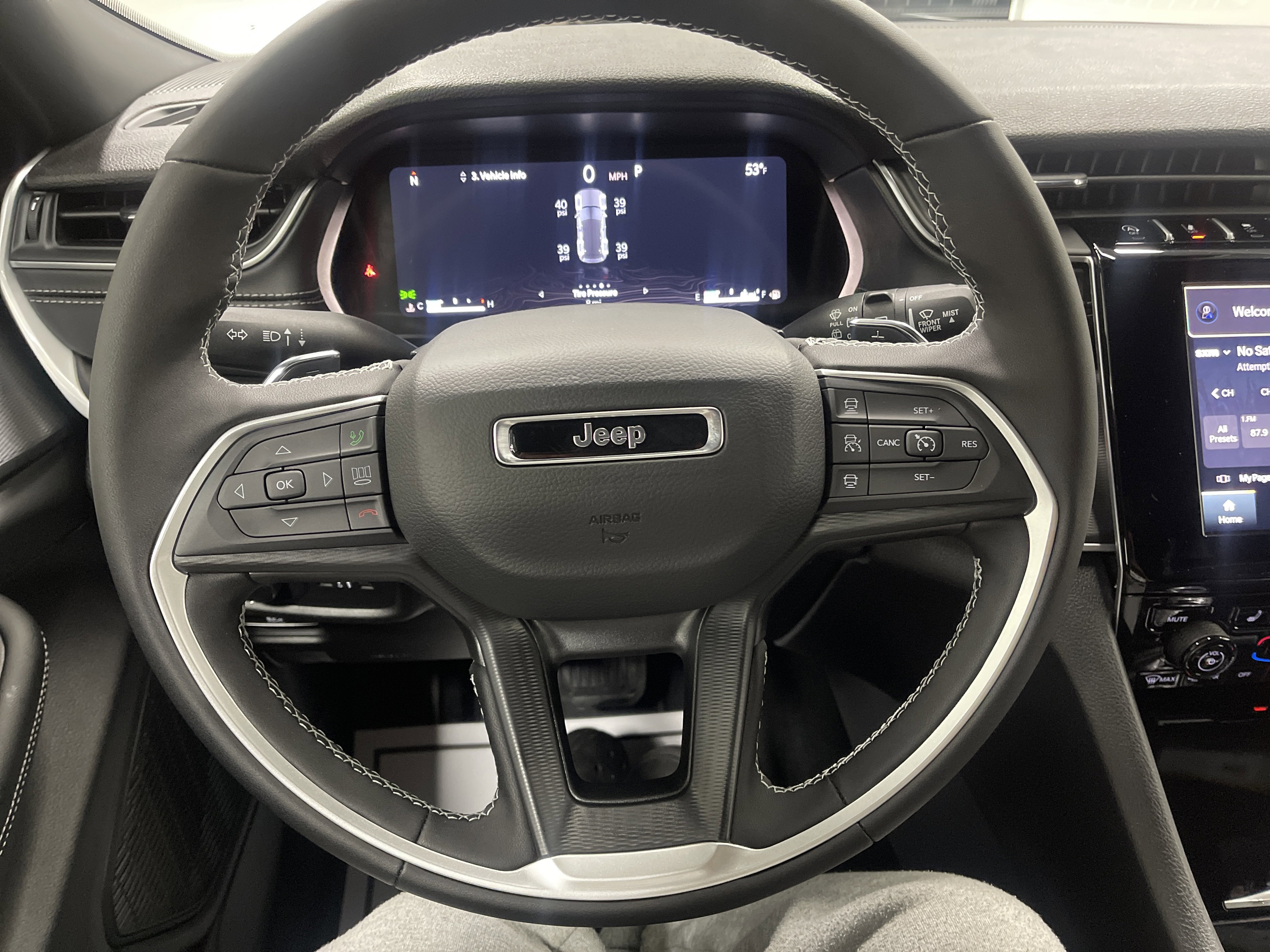 2025 Jeep Grand Cherokee GRAND CHEROKEE ALTITUDE X 4X4