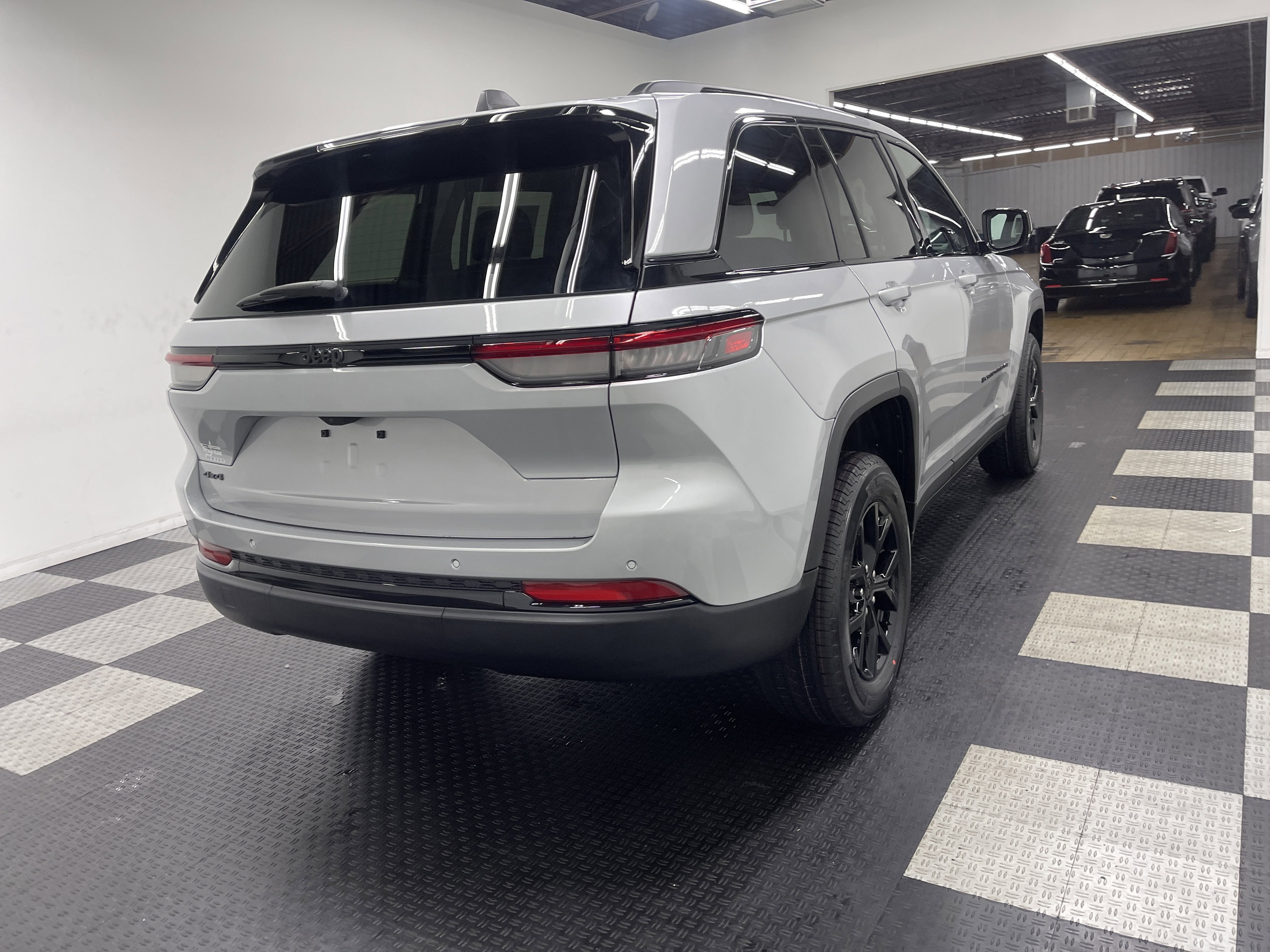 2025 Jeep Grand Cherokee GRAND CHEROKEE ALTITUDE X 4X4