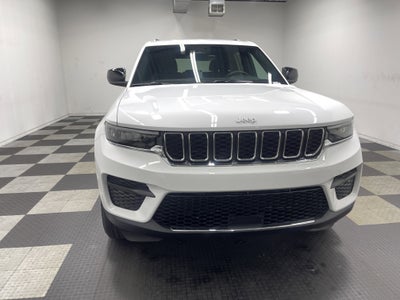 2026 Jeep Grand Cherokee GRAND CHEROKEE LAREDO X 4X4