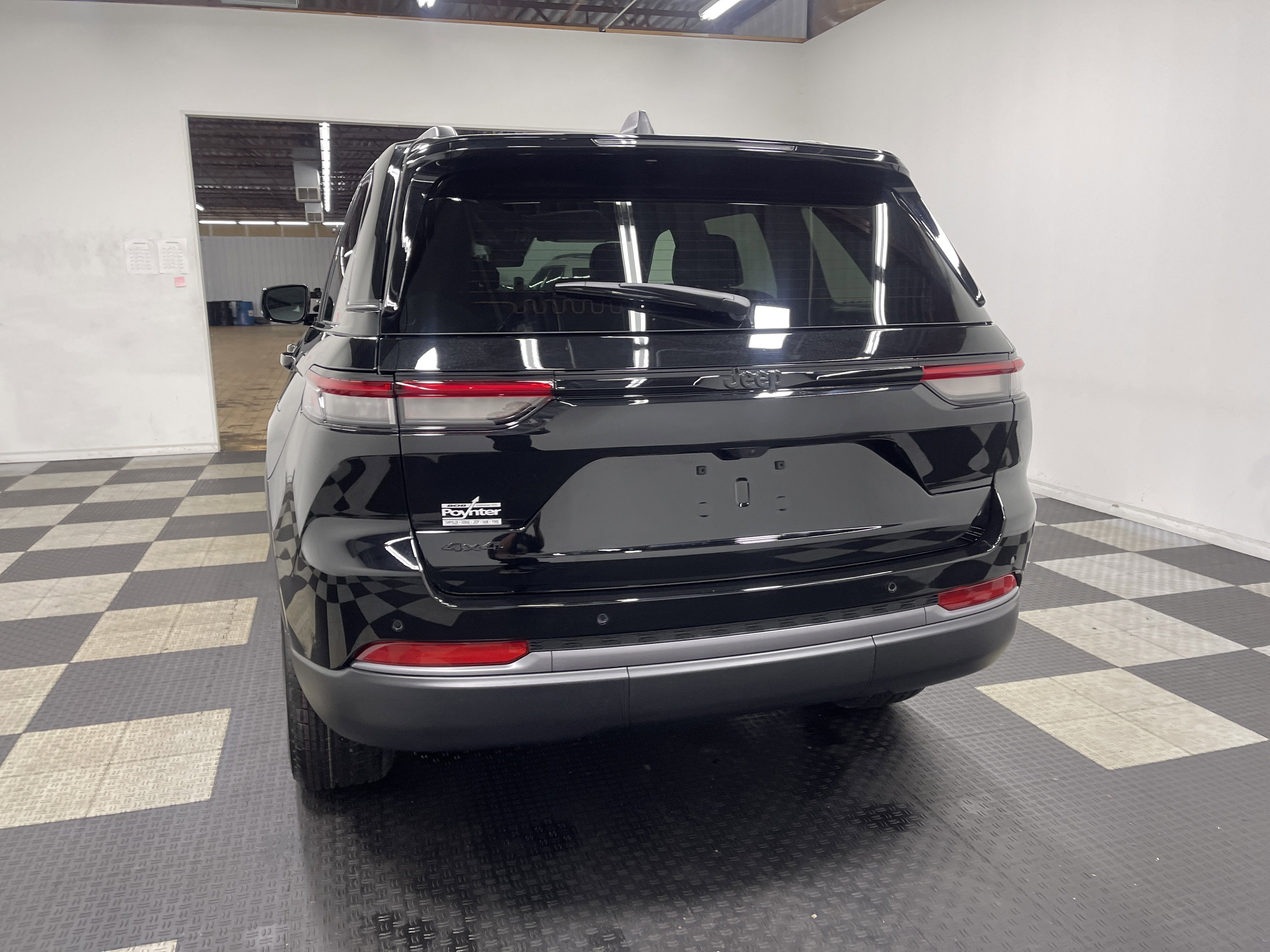 2026 Jeep Grand Cherokee GRAND CHEROKEE LAREDO ALTITUDE 4X4