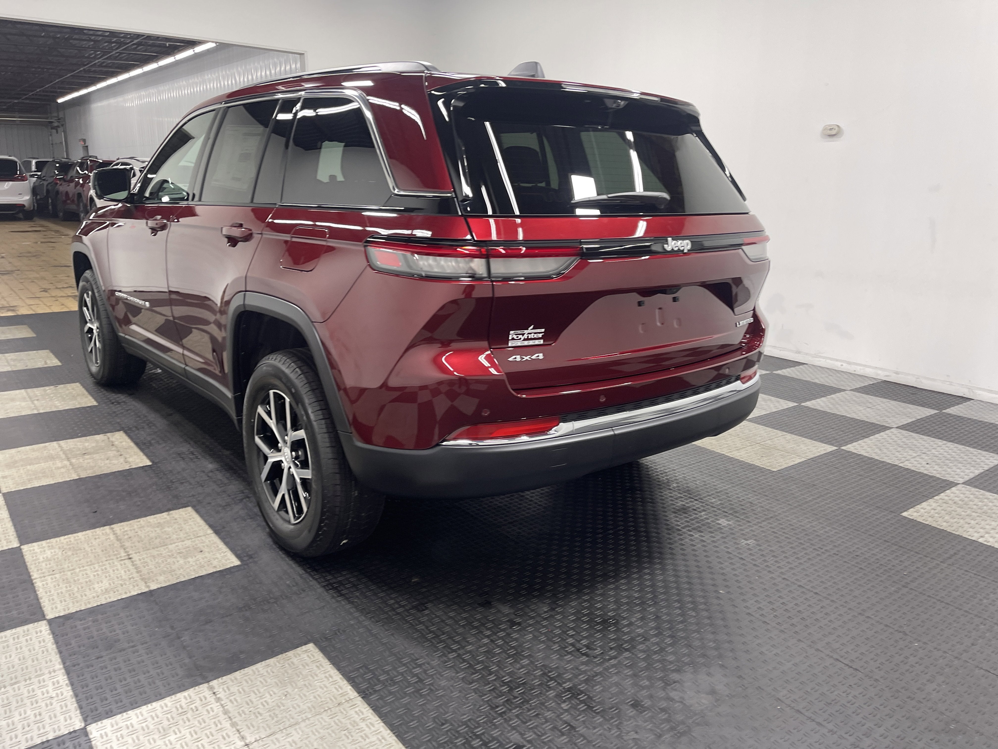 2025 Jeep Grand Cherokee GRAND CHEROKEE LIMITED 4X4