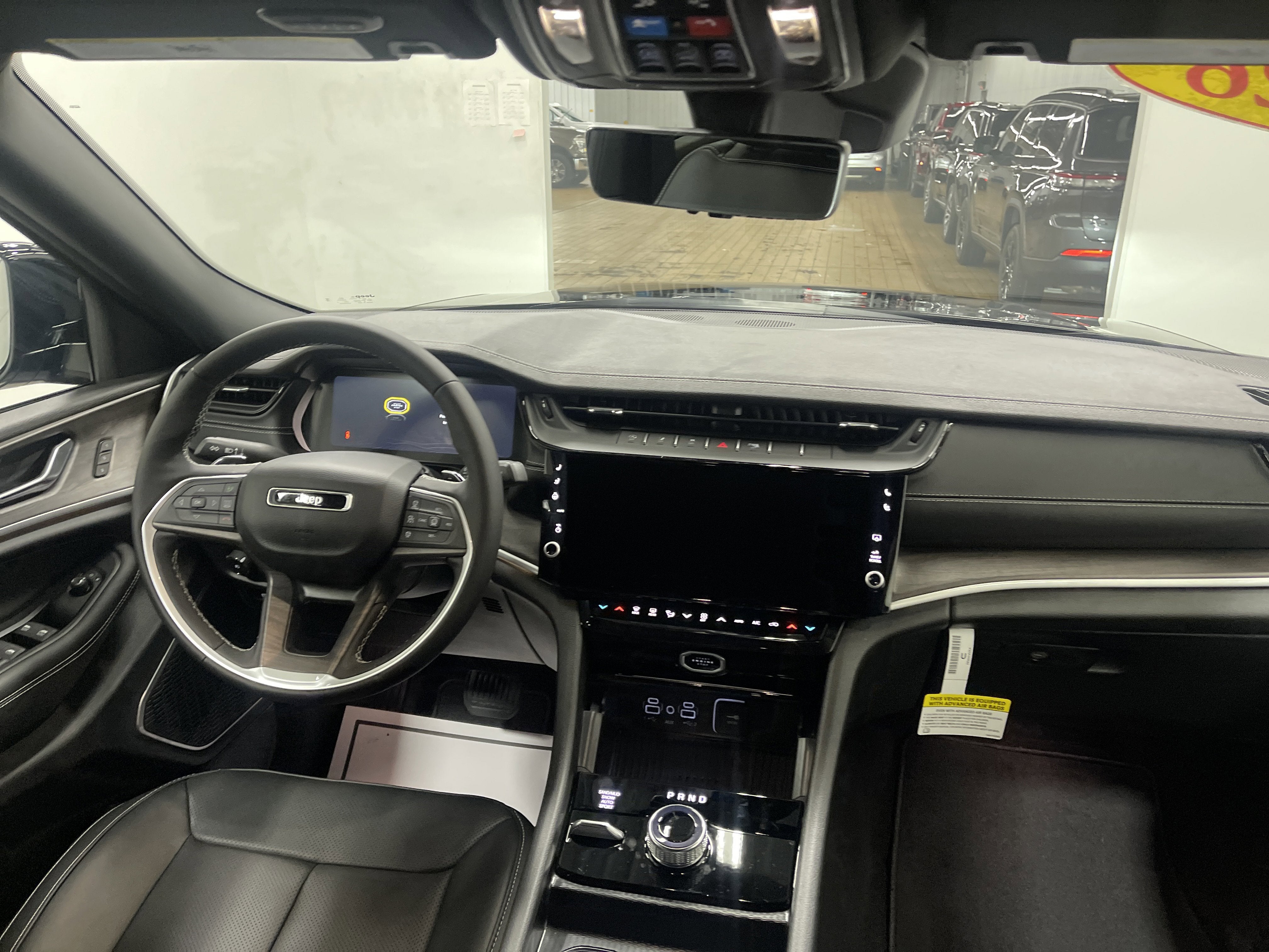 2026 Jeep Grand Cherokee GRAND CHEROKEE LIMITED RESERVE 4X4