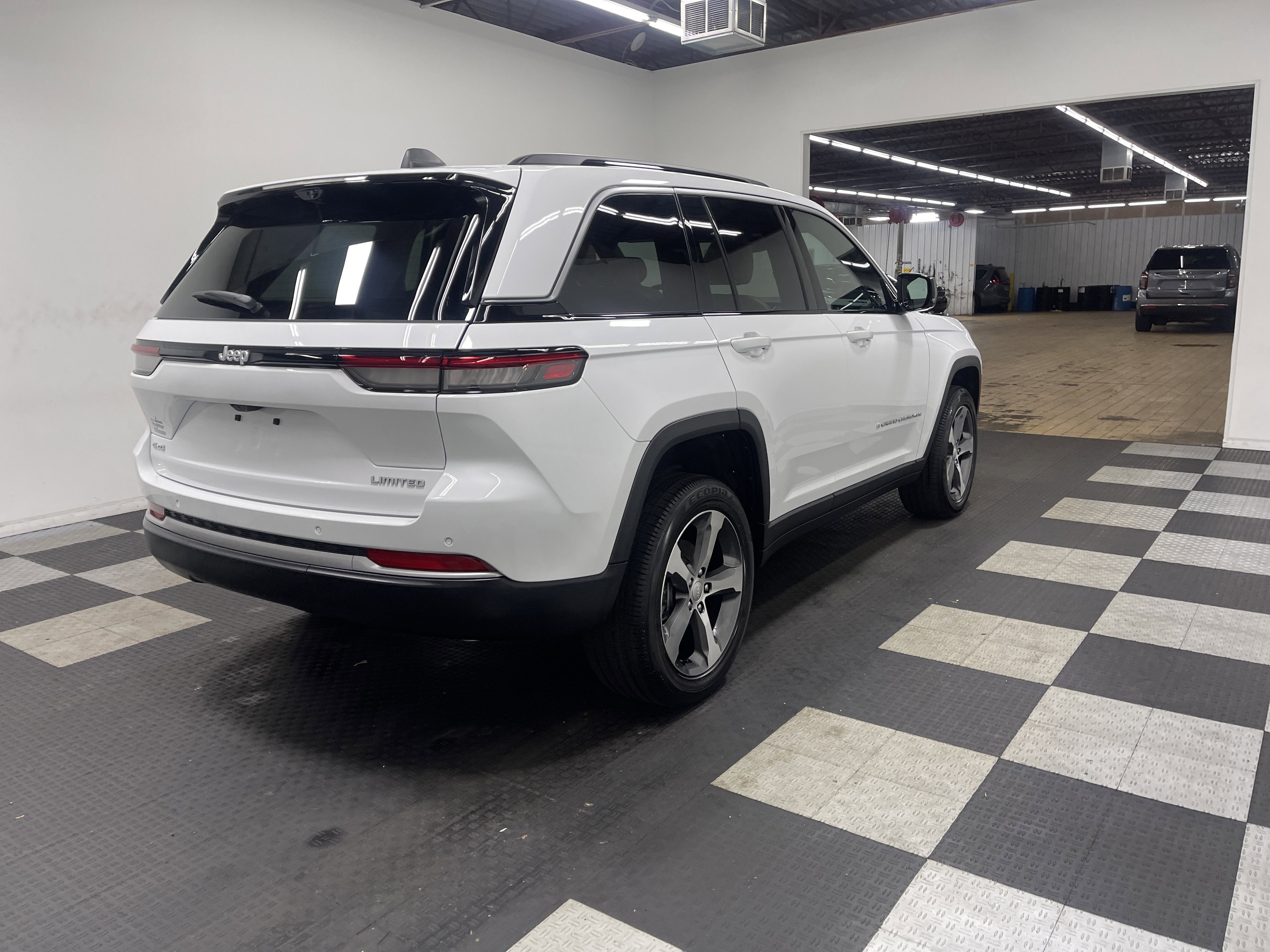 2026 Jeep Grand Cherokee GRAND CHEROKEE LIMITED 4X4