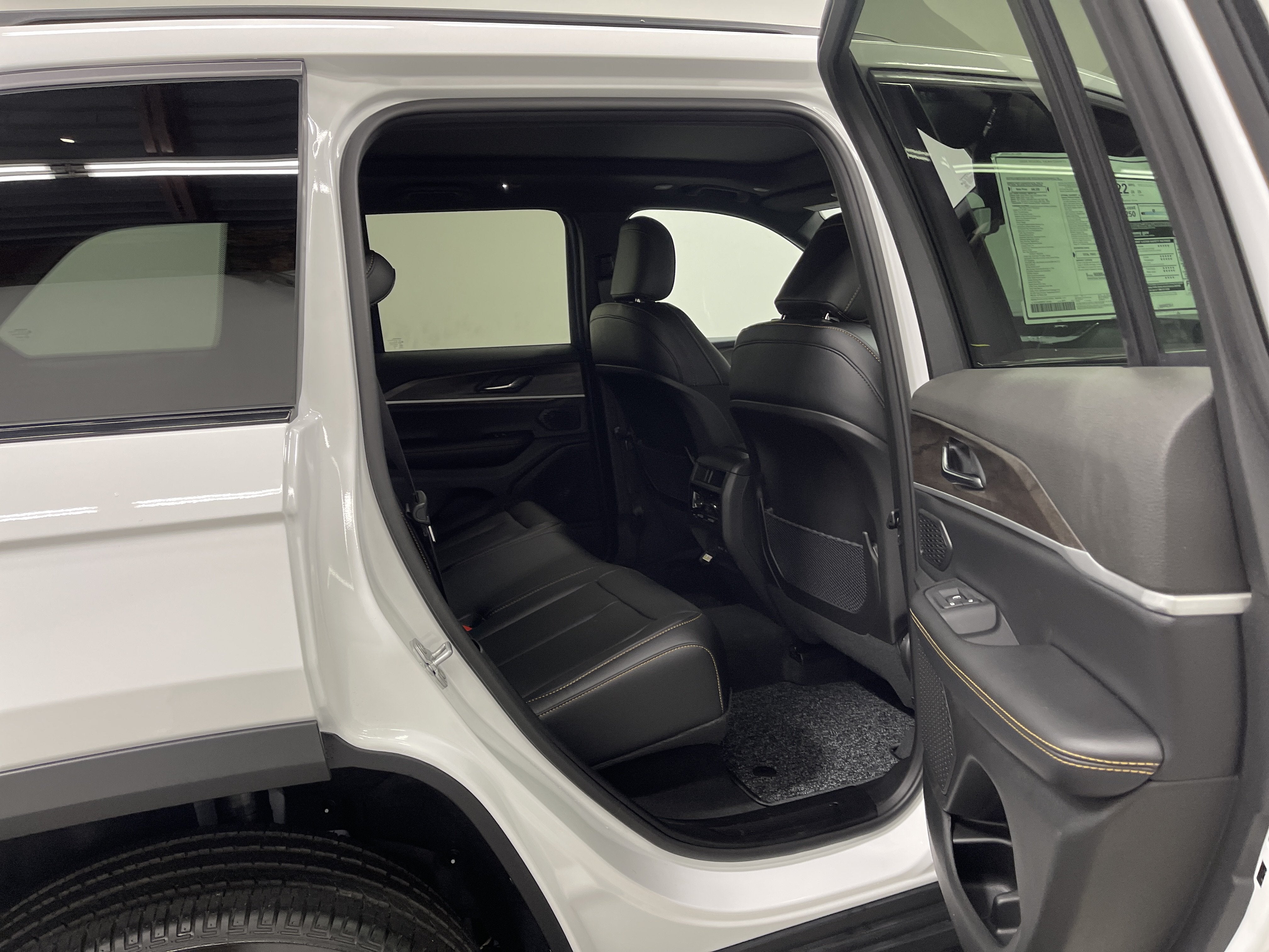 2026 Jeep Grand Cherokee GRAND CHEROKEE 85TH ANNIVERSARY EDITION 4X4