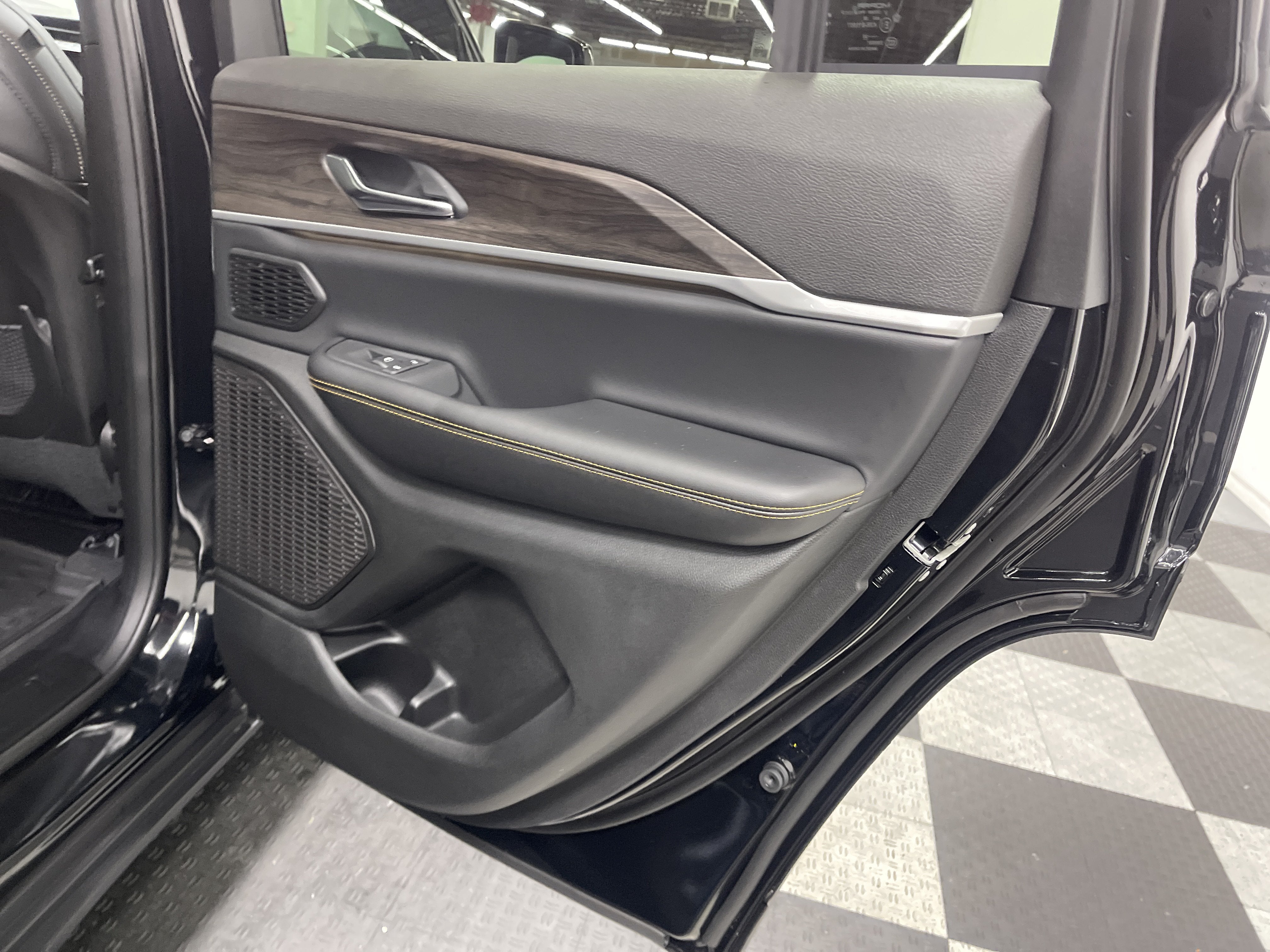 2026 Jeep Grand Cherokee GRAND CHEROKEE 85TH ANNIVERSARY EDITION 4X4