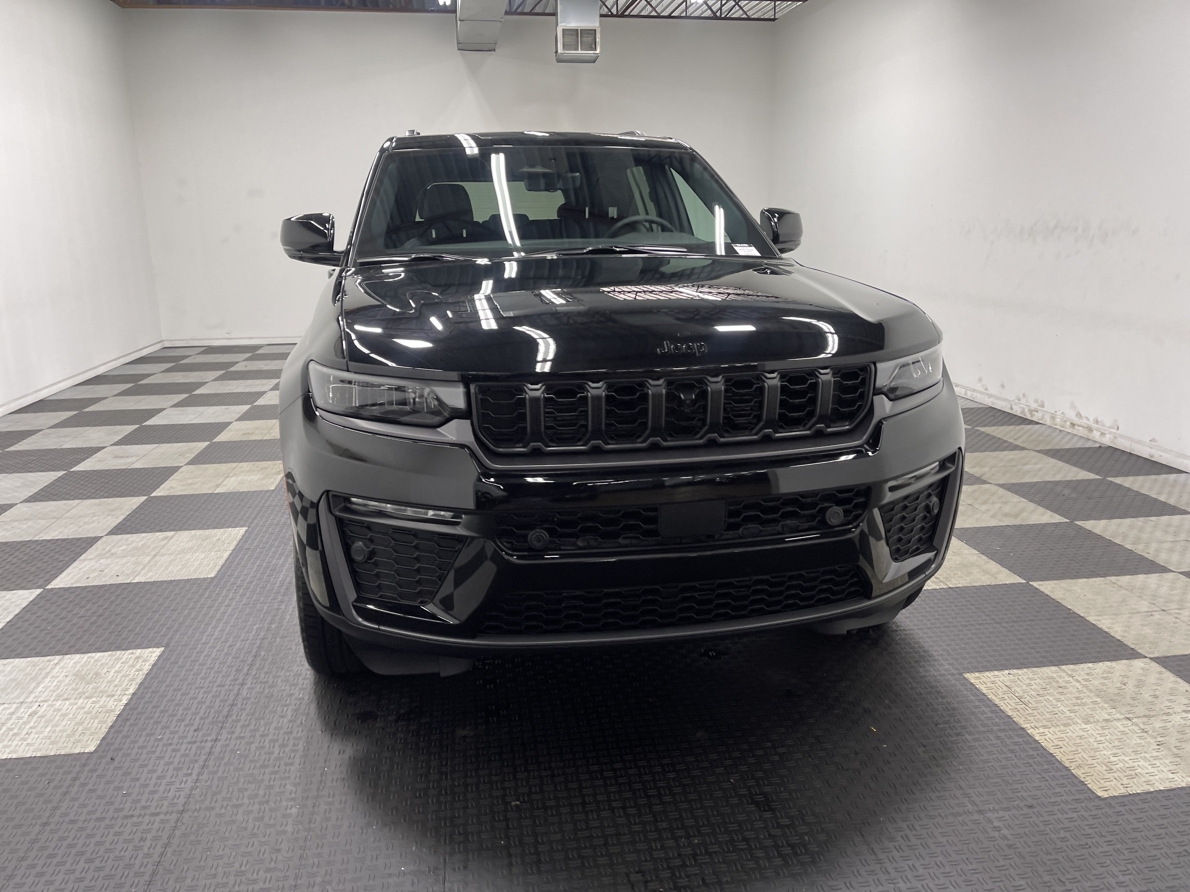 2026 Jeep Grand Cherokee GRAND CHEROKEE 85TH ANNIVERSARY EDITION 4X4