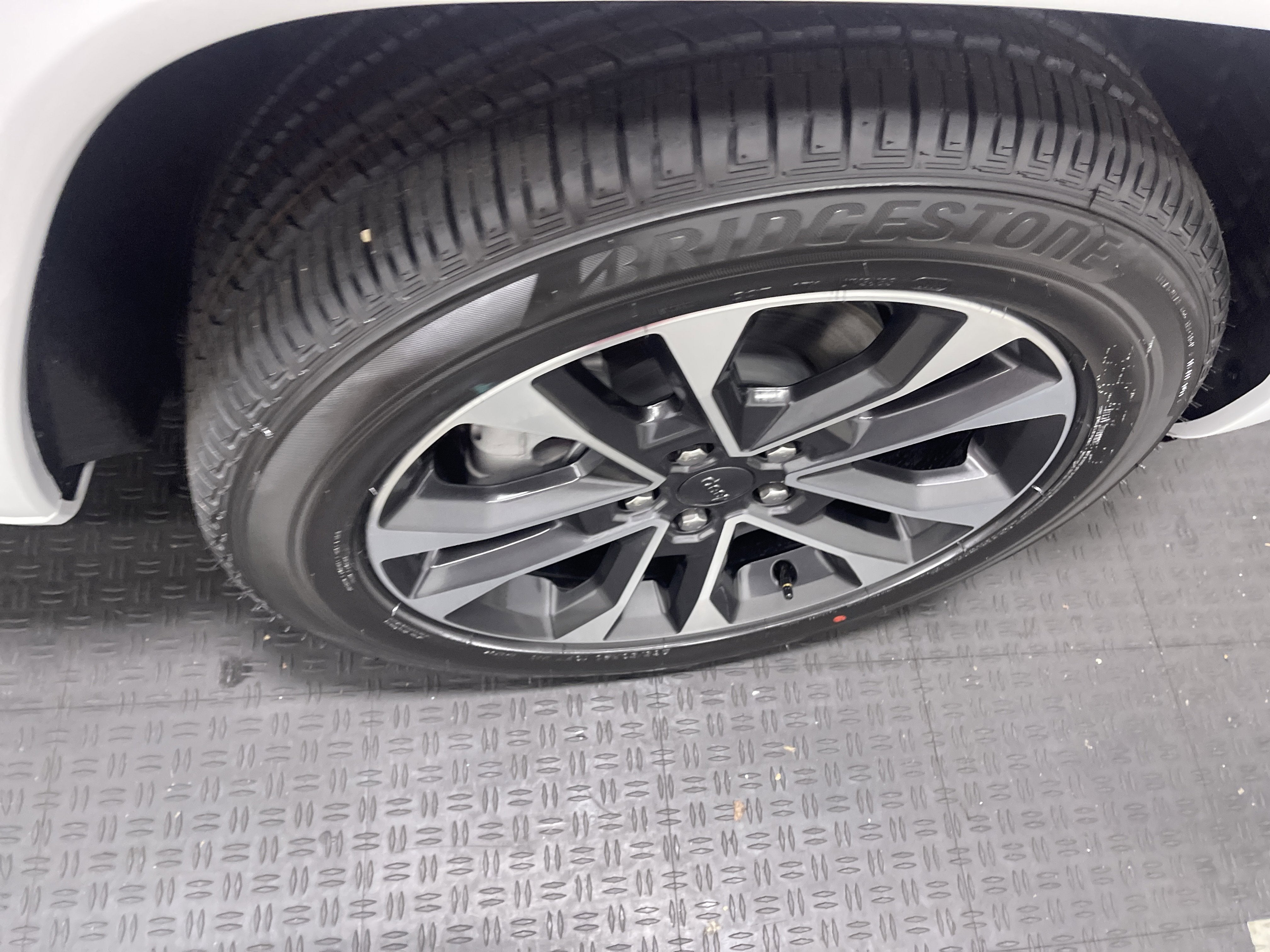 2025 Jeep Grand Cherokee GRAND CHEROKEE OVERLAND 4X4