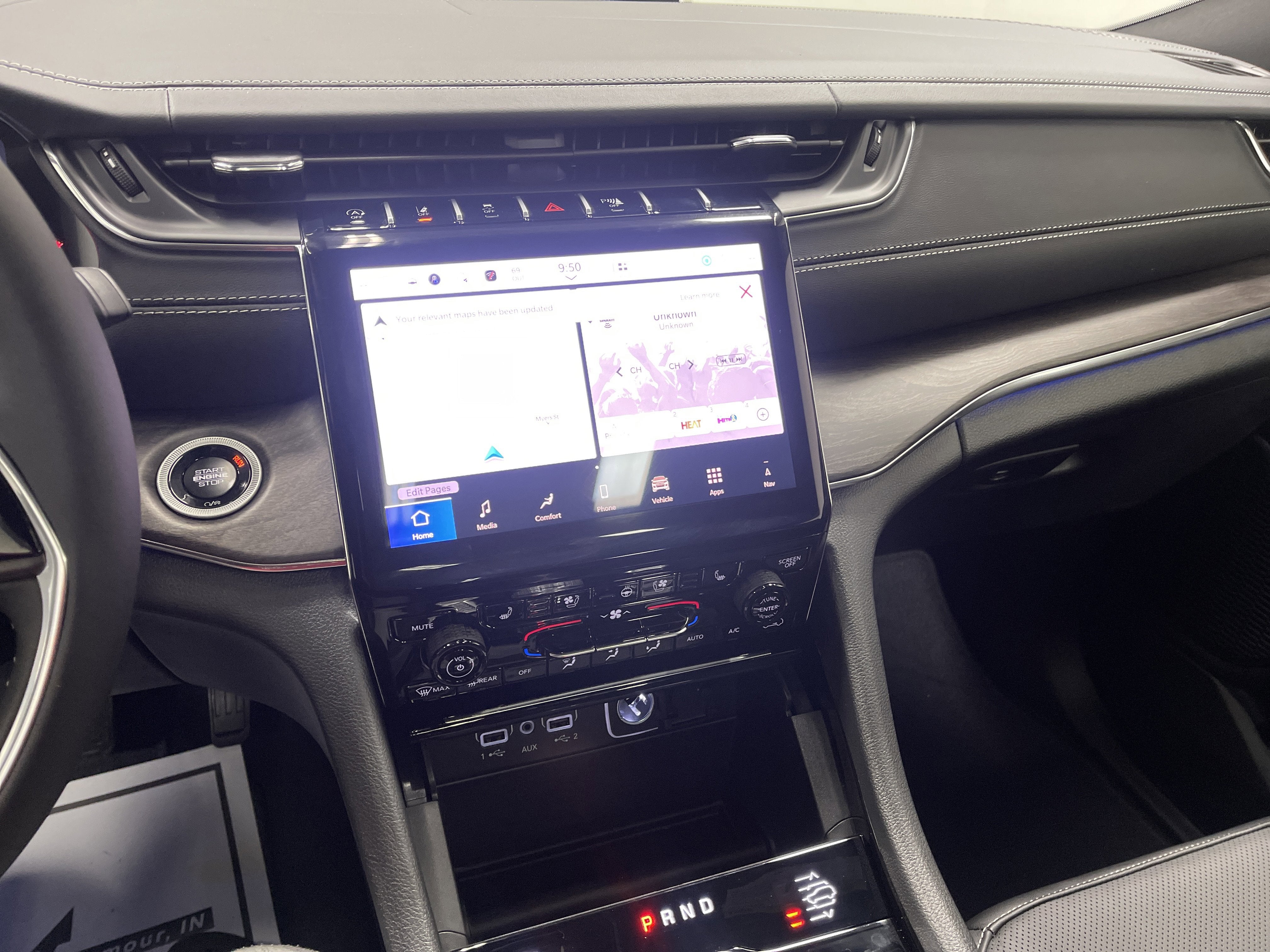 2025 Jeep Grand Cherokee GRAND CHEROKEE OVERLAND 4X4