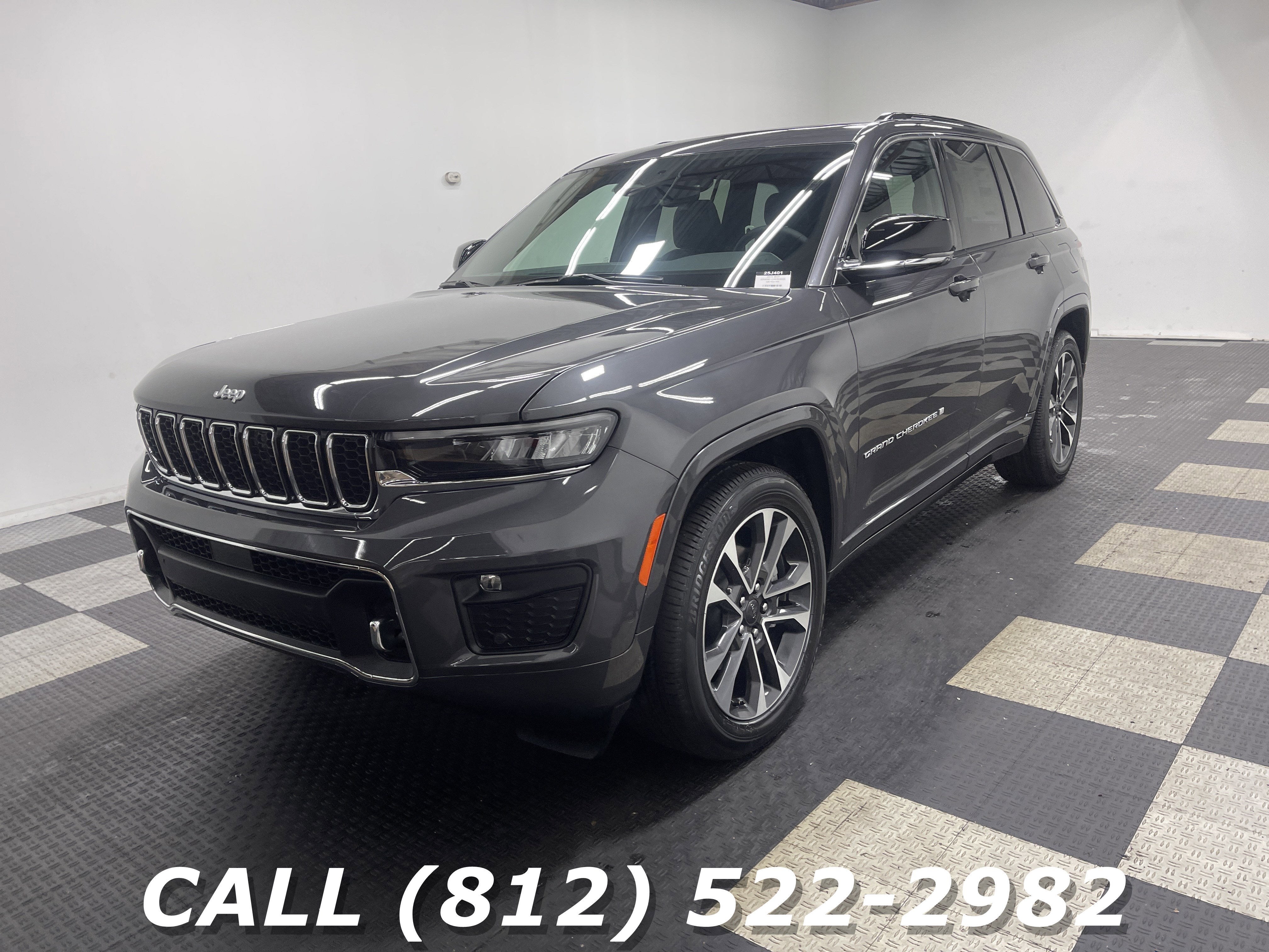 2025 Jeep Grand Cherokee GRAND CHEROKEE OVERLAND 4X4