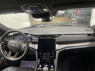 2025 Jeep Grand Cherokee GRAND CHEROKEE OVERLAND 4X4