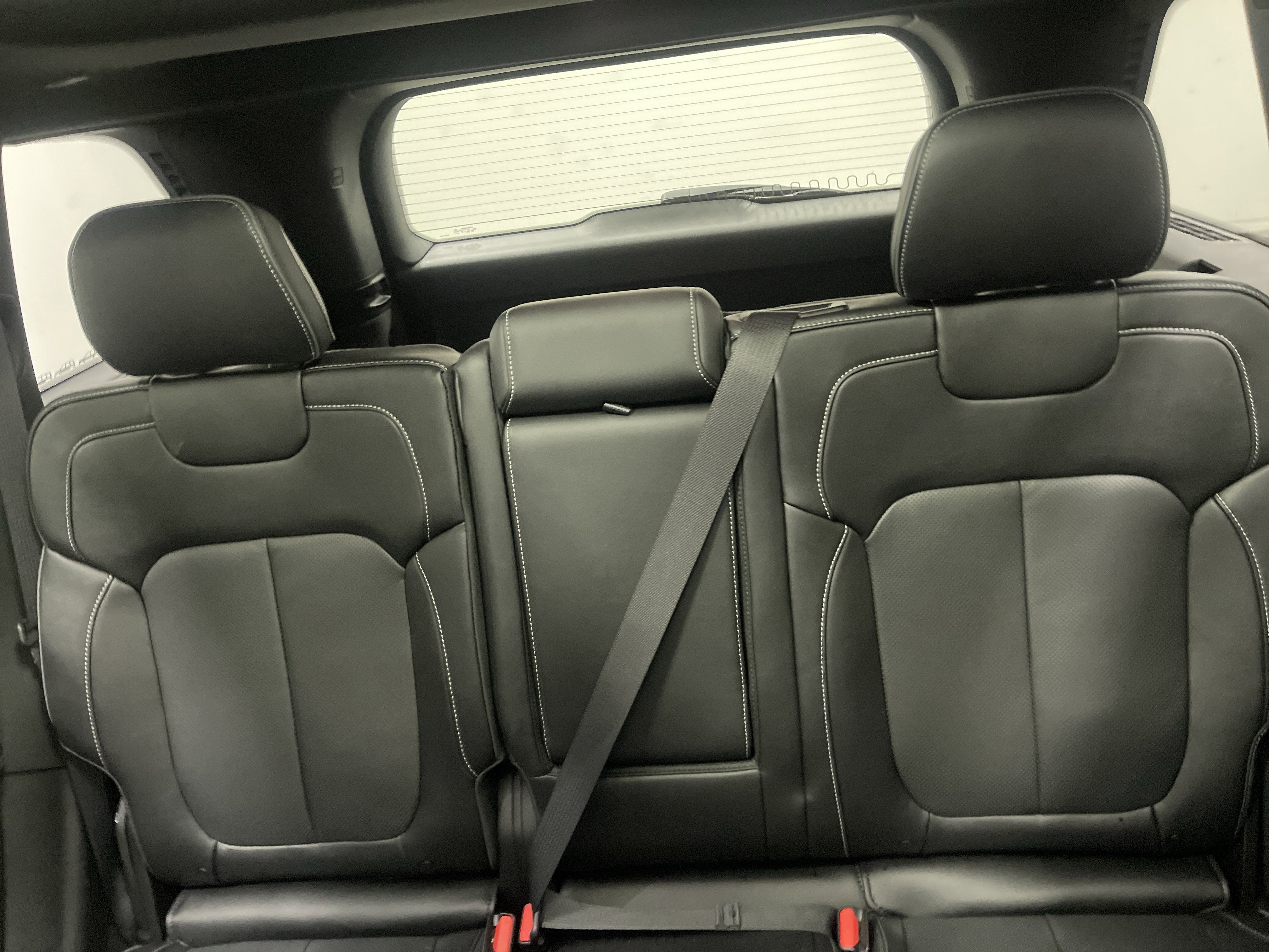 2025 Jeep Grand Cherokee GRAND CHEROKEE OVERLAND 4X4