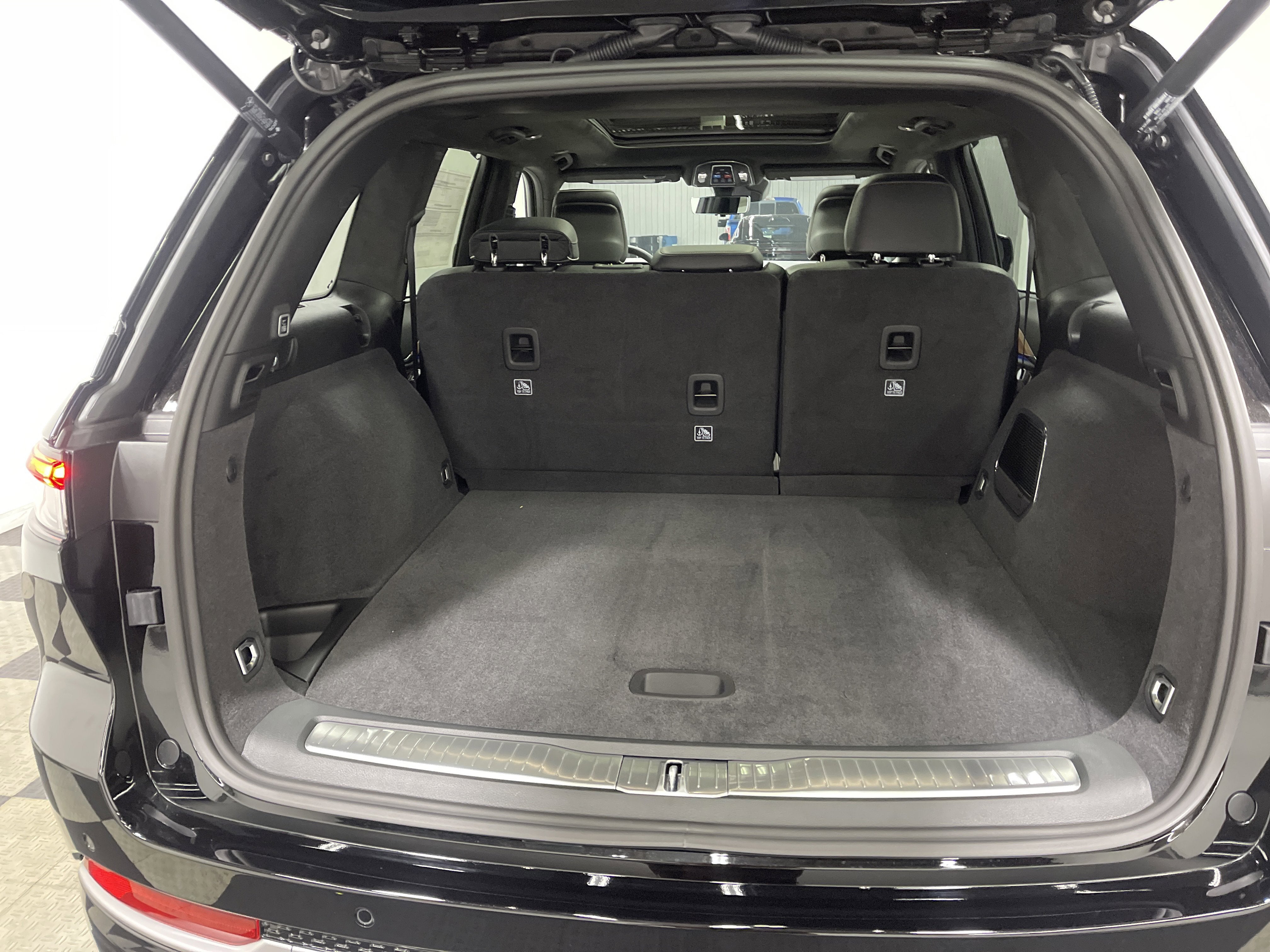 2026 Jeep Grand Cherokee GRAND CHEROKEE SUMMIT 4X4