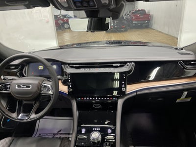 2026 Jeep Grand Cherokee GRAND CHEROKEE SUMMIT 4X4