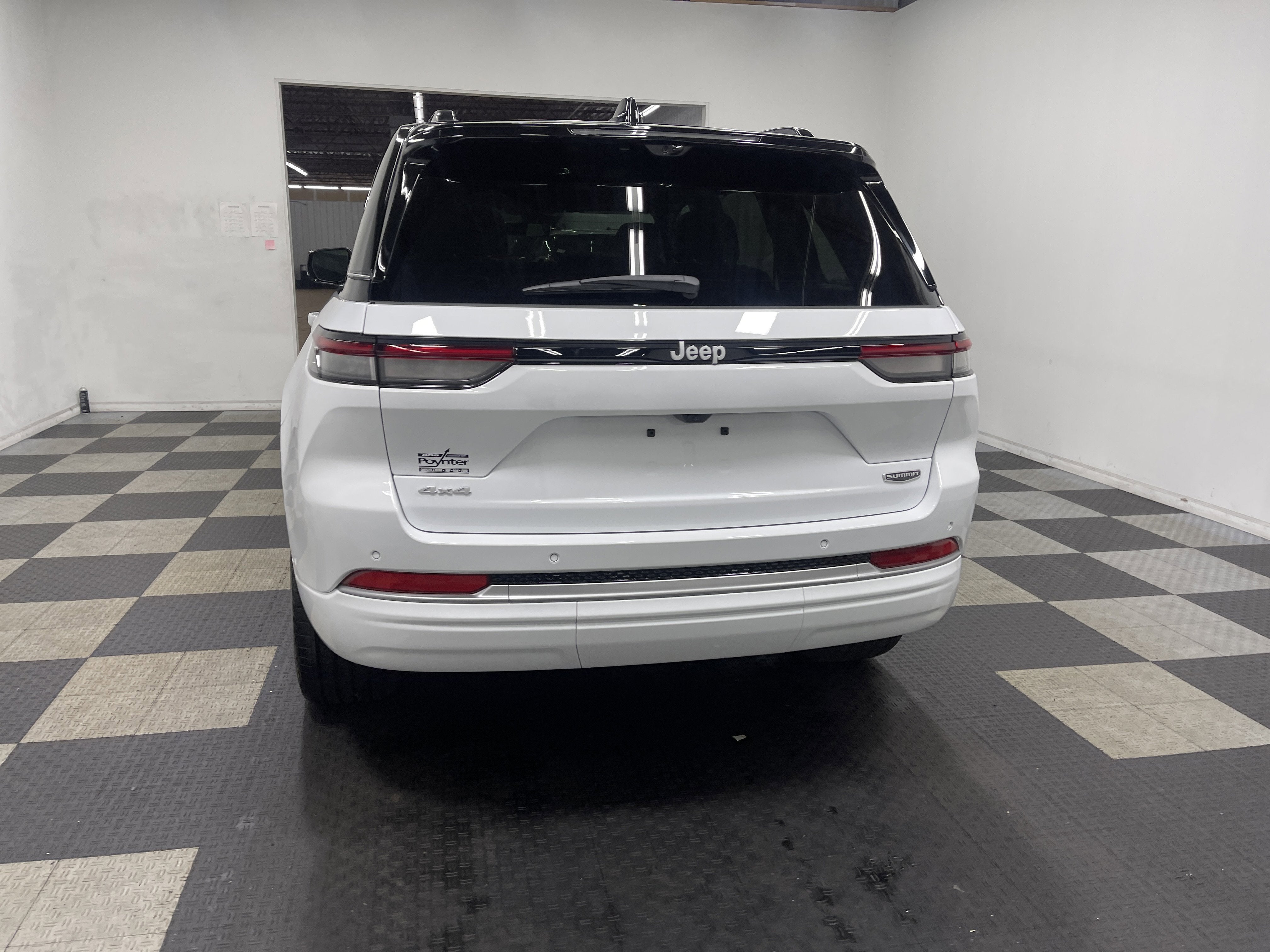 2026 Jeep Grand Cherokee GRAND CHEROKEE SUMMIT 4X4